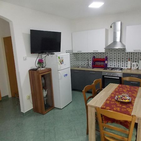 Hanifa Apartmani روفينج المظهر الخارجي الصورة