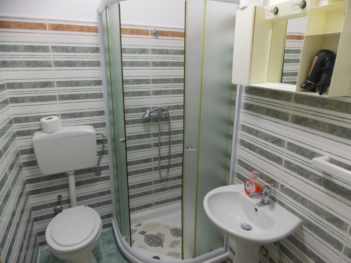 Hanifa Apartmani روفينج المظهر الخارجي الصورة