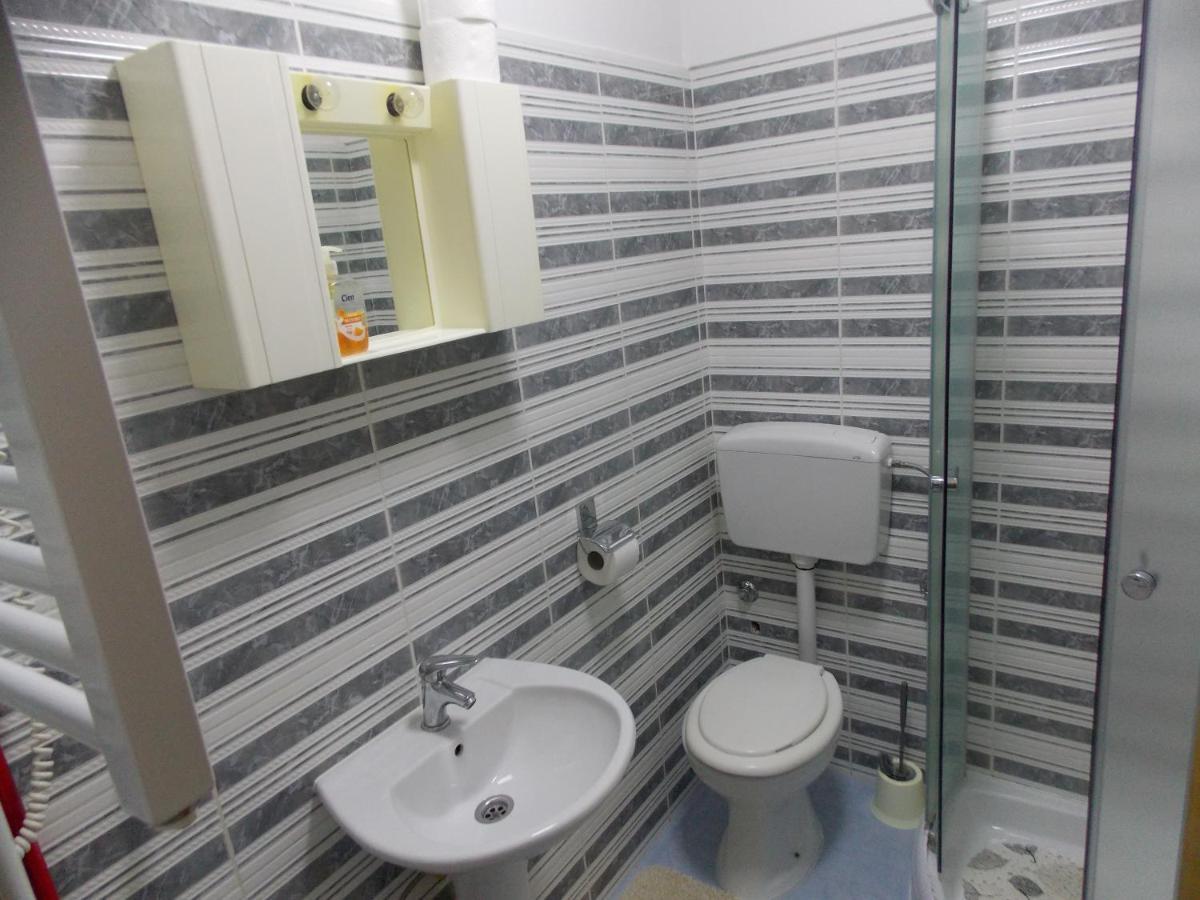Hanifa Apartmani روفينج المظهر الخارجي الصورة